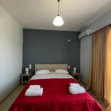Hotel Prinos *