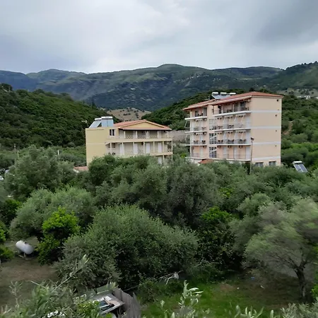 Hotel Prinos *
