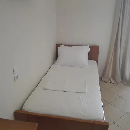 Hotel Prinos